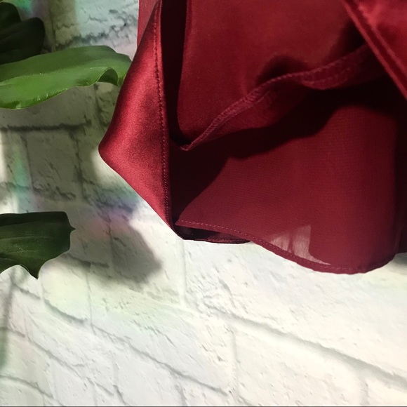 THE LIMITED silk wine red blouse - Picture 4 of 6